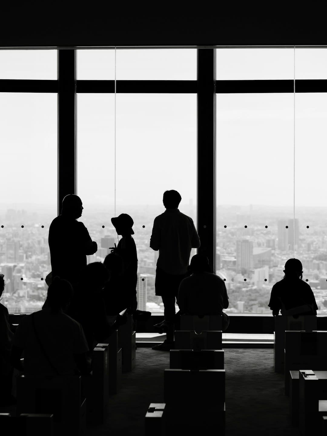 券商上半年分仓佣金收入榜揭晓 头部机构市场份额稳固但整体承压
